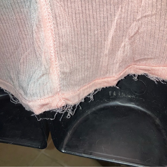 5/$20 Urban Outfitters Out From Under distressed oversized pink long sleeve S - Picture 7 of 16